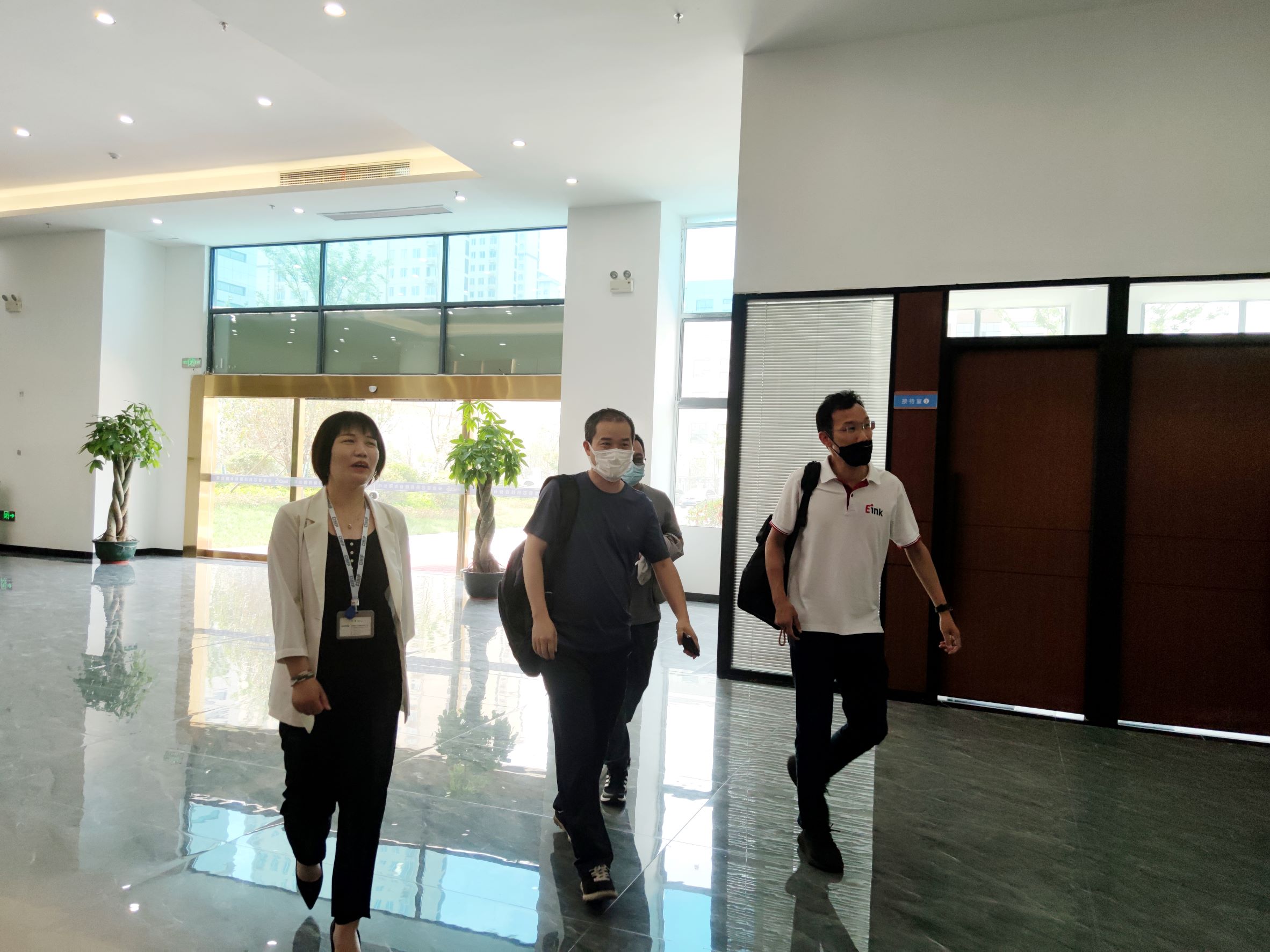 合肥星空物联参观yd2333云顶电子游戏科技